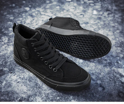 Baskets montantes en toile pour hommes, chaussures de Skate décontractées à lacets, toutes noires, pour étudiants, semelle plate, chaussures de Sport confortables