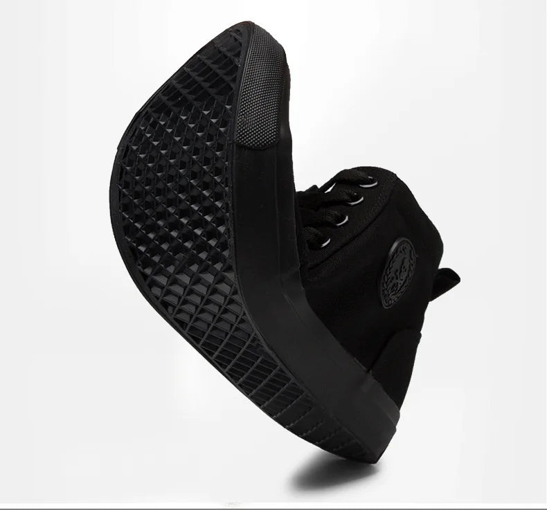 Baskets montantes en toile pour hommes, chaussures de Skate décontractées à lacets, toutes noires, pour étudiants, semelle plate, chaussures de Sport confortables