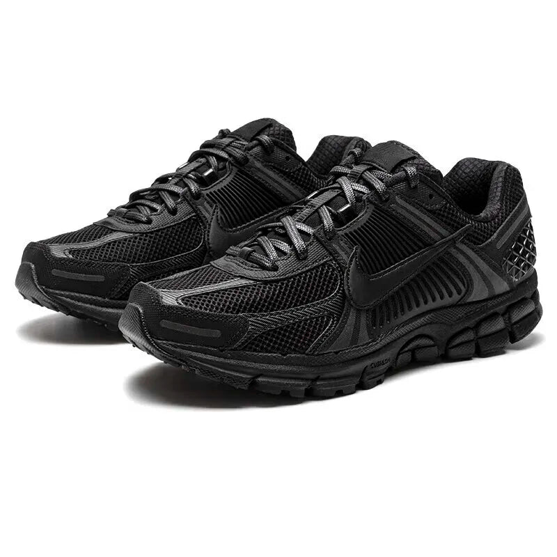 Oryginalne męskie buty do biegania NIKE ZOOM VOMERO 5