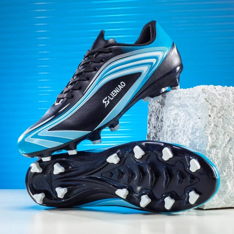 Nouvelles chaussures de football pour hommes, baskets de haute qualité, crampons de futsal pour gazon, chaussures de football d'intérieur très vendues, chaussures d'entraînement antidérapantes pour l'extérieur