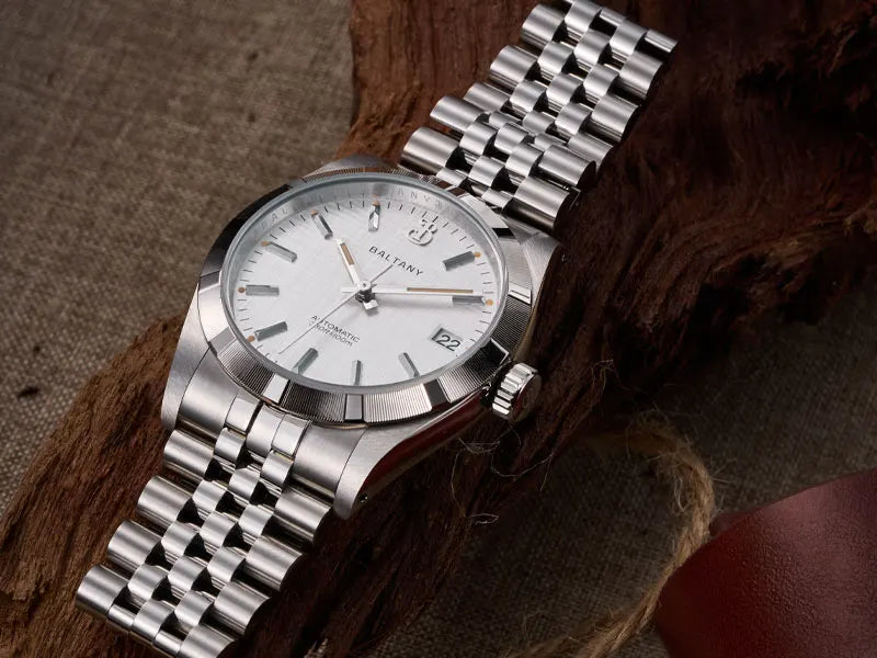 Baltany S4102 Business Man Automatic Mechanical Wristwatch 36mm Linen Dial Engine Turned Bezel NH35 Luxury Dress Watch For Man