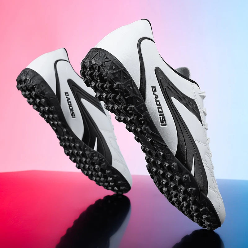 Chaussures de Football respirantes pour hommes, baskets de Futsal ultralégères d'entraînement professionnel, crampons d'herbe unisexes, Sport de Match