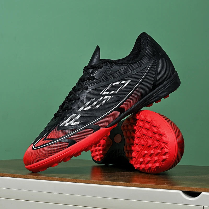 Nouvelles chaussures de football pour hommes, chaussures de sport respirantes, chaussures de football d'extérieur antidérapantes, chaussures de futsal de haute qualité, haute tige, ultralégères, pour les matchs