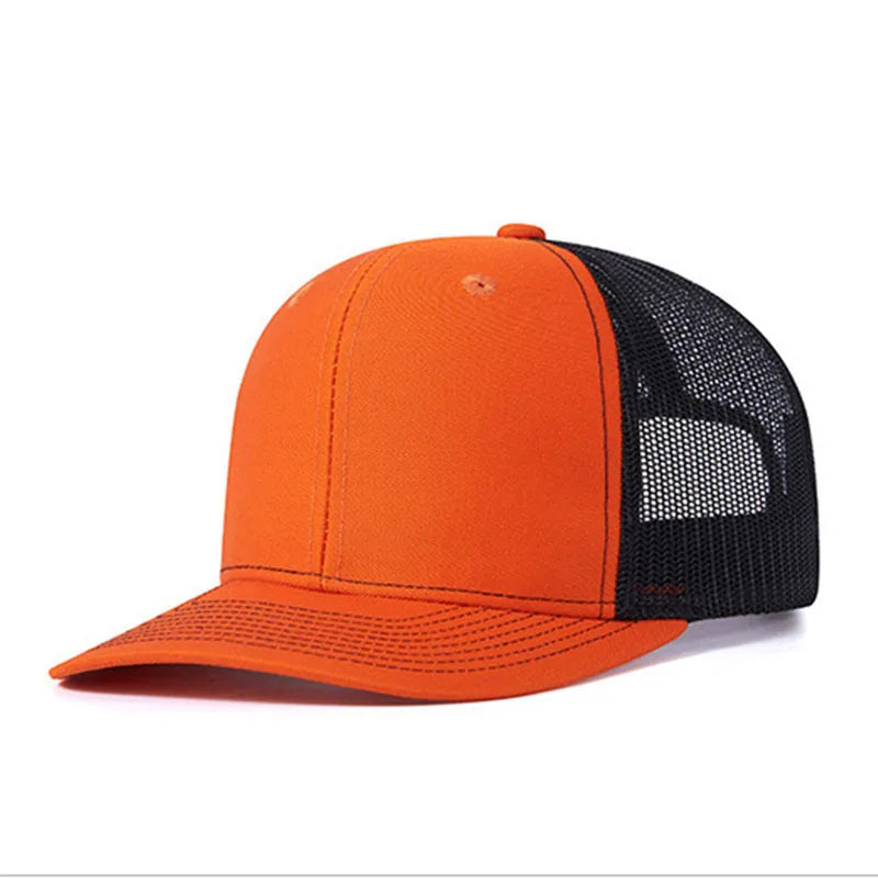 Cappellino da baseball classico in rete traspirante per donne, cappellino casual da camionista traspirante, cappellino unisex regolabile con chiusura a scatto, cappellino sportivo e dinamico da papà