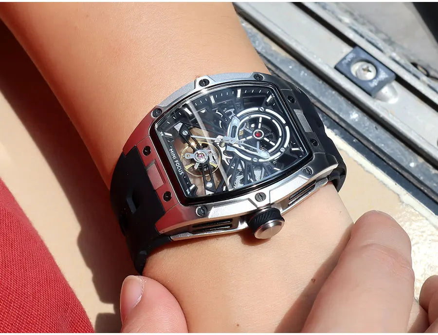 MINI FOCUS Men's Wristwatch Fashion Black Waterproof Automatic Mechanical Watch with Luminous Hands Silicone Strap Tonneau Dial