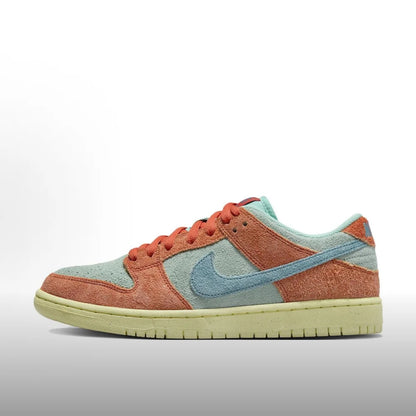 Nike Dunk SB: Stylish, minimalist, trendy, lightweight, versatile sneakers for comfortable daily wear and commuting FD2627-200