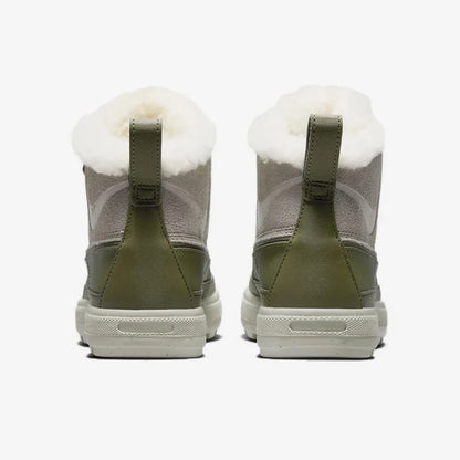 Nike Authentic WOODSIDE CHUKKA 2 Dámské volnočasové boty s fleecovou podšívkou 537345-200
