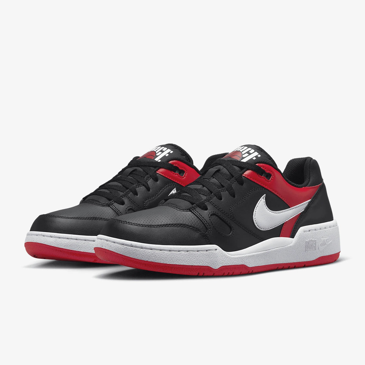 Pánské sportovní boty Nike Authentic Full Force Low s nízkým svrškem a šněrováním FB1362-003
