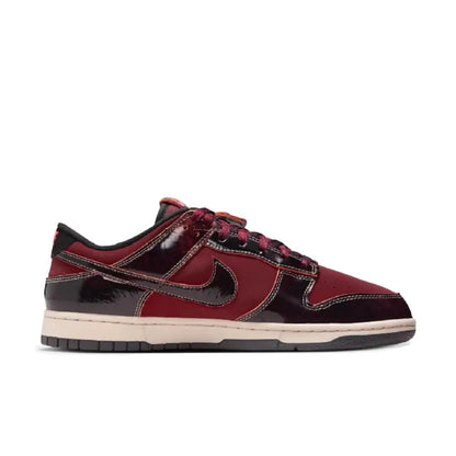 Nike Dunk Low Burgundy – protisklzové, odolné retro tenisky s nízkym zvrškom, unisexový štýl, HQ1965-600