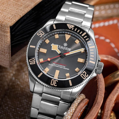 THORN 39mm Titanium Watch Men Homage Vintage PT5000 Movement Automatic Sapphire Crystal C3 Super Luminous 200M Waterproof Watch