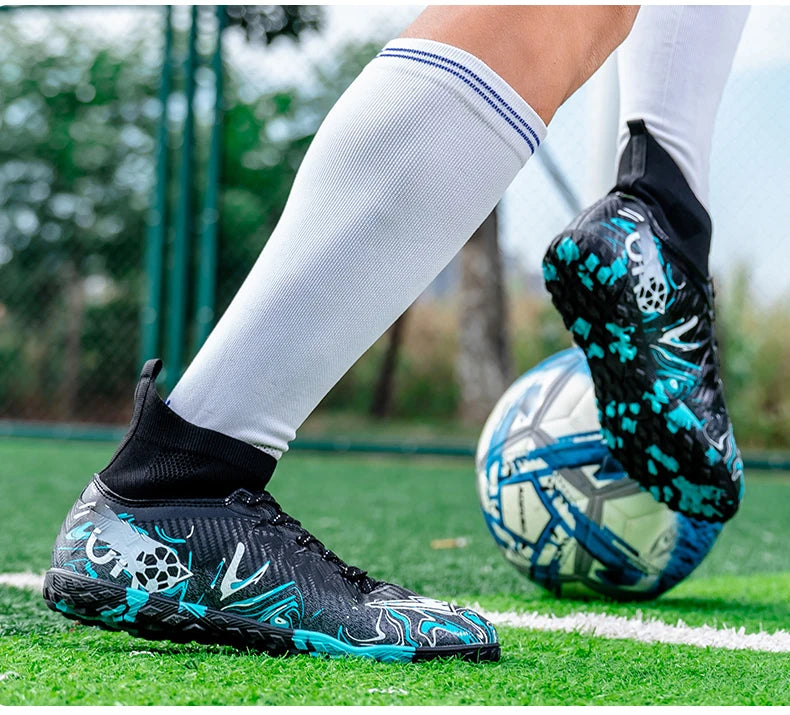 New Men Professional Soccer Shoes Non-slip Football Boots Unisex Breathable Futsal Sports New Cleats Drop Shipping Ultralight