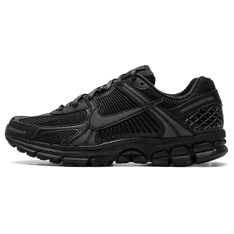 Oryginalne męskie buty do biegania NIKE ZOOM VOMERO 5
