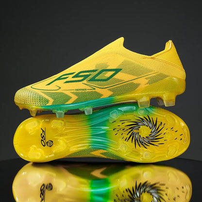 Nouvelles chaussures de football pour hommes, crampons de gazon très vendus, chaussures de football respirantes, chaussures de match de haute qualité, baskets antidérapantes pour garçons, légères pour l'extérieur