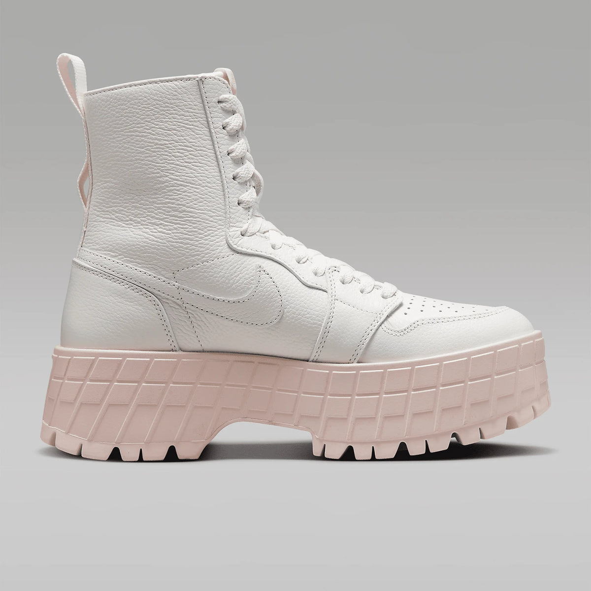Originálne dámske poltopánky Nike Air Jordan s odpruženou a odolnou hrubou podrážkou FJ5737-116