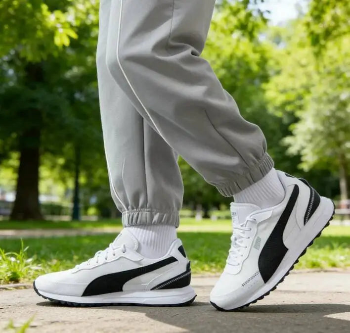 Nouvelles chaussures décontractées PUMA Road Rider unisexe en tissu, confortables, à amorti doux, basses, pour le quotidien, blanches et noires 397432-05