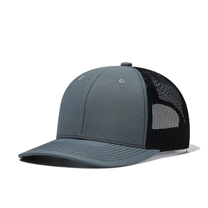 Cappellino da baseball classico in rete traspirante per donne, cappellino casual da camionista traspirante, cappellino unisex regolabile con chiusura a scatto, cappellino sportivo e dinamico da papà