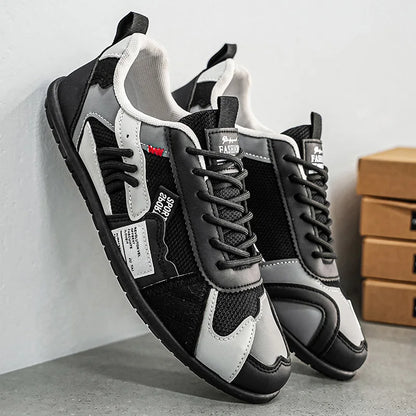 Chaussures de sport décontractées respirantes en maille color-block noir et gris pour hommes, chaussures d'été fines rétro Forrest Gump, chaussures légères à semelle souple, absorbant les chocs, antidérapantes, polyv