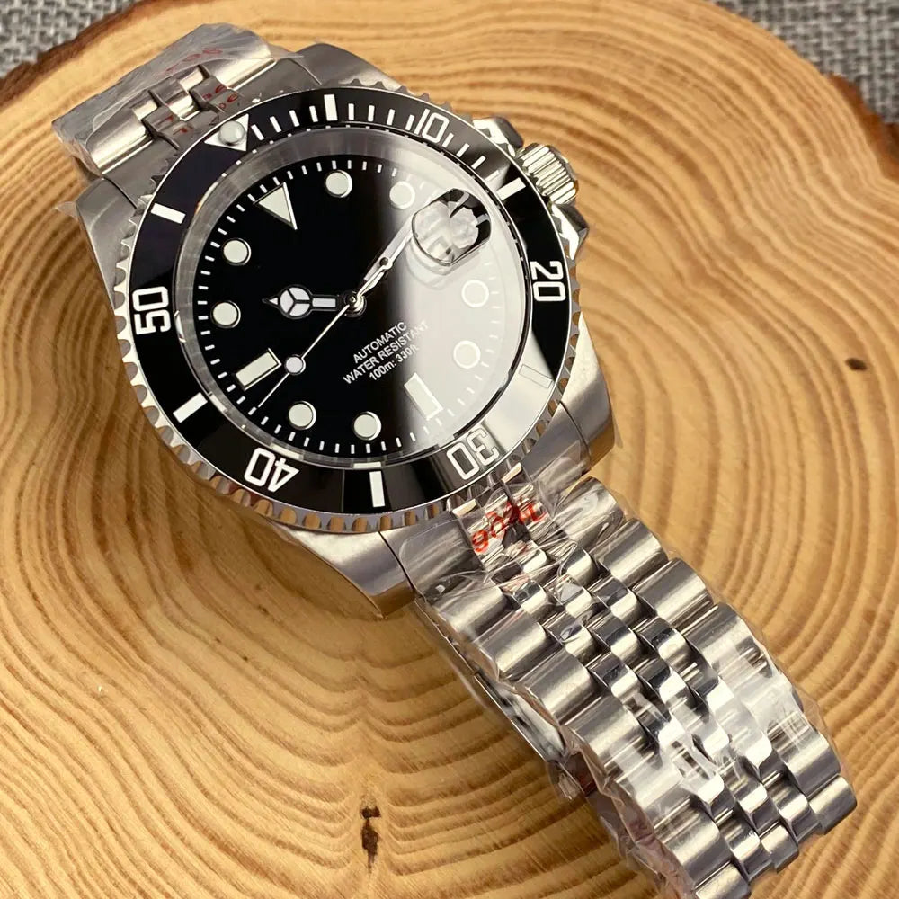 200m Waterproof Miyota8215 Automatic Men Watch Diver Watches 40mm Mechanical Movement Luminous Jubilee Strap Glide Lock Buckle