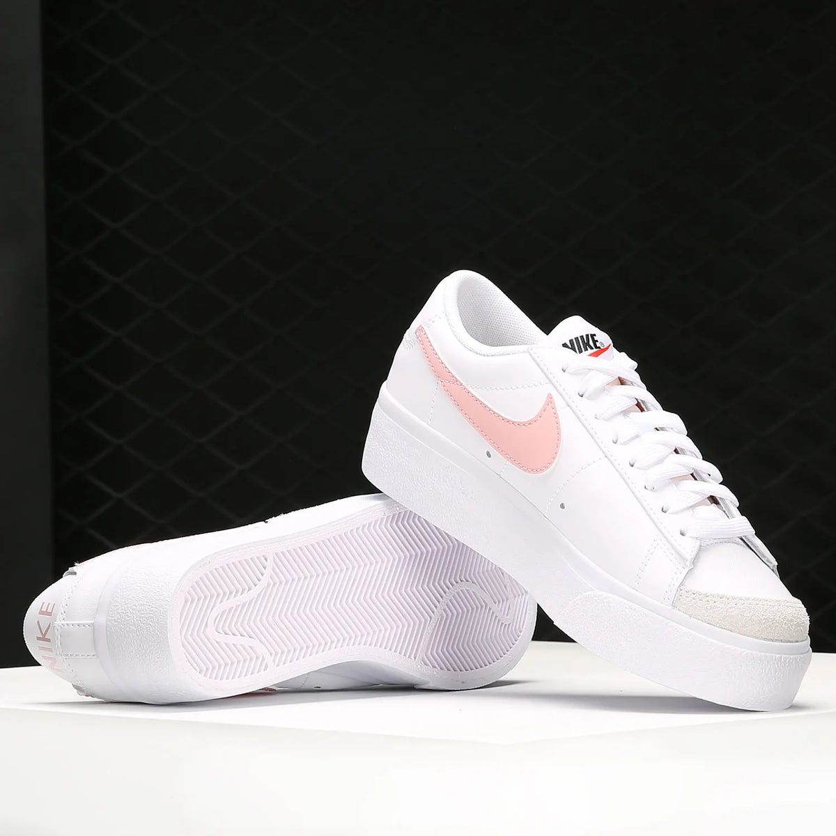 Nike Official Women's Blazer Low-Top Comfortable Casual Sneakers DJ0292-103