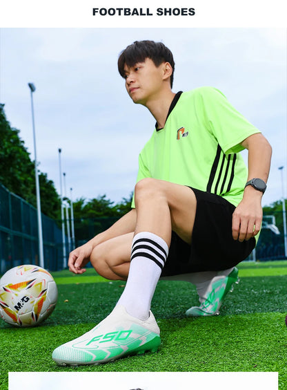 Chaussures de football pour hommes – Chaussures de football antidérapantes pour garçons – Chaussures de football d'extérieur très vendues – Chaussures de football pour gazon – Baskets de match – Crampons de haute qualité – Hautes – Légères
