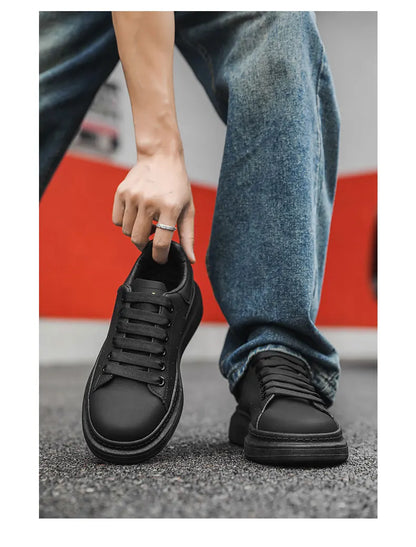 White Minimalist Sneakers For Men Comfy Leather Casual Sneakers Man Platform Skateboard Shoes Outdoor Low-cut Men's Sports Shoes