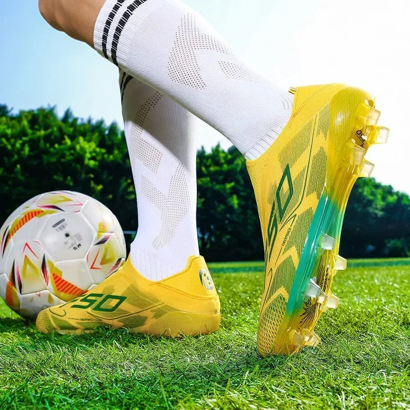Nouvelles Chaussures de Football pour Hommes – Crampons d'Extérieur pour Entraînement sur Gazon – Baskets Mi-Montantes Légères Antidérapantes de Haute Qualité – Meilleures Ventes