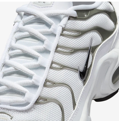 Scarpe da corsa da donna Nike Air Max Plus SE con ammortizzazione ad aria, modello HJ9743-100