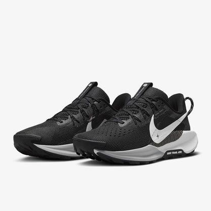 Scarpe da corsa ufficiali Nike da donna Pegasus Trail 5 Off-Road con lacci DV3865-001