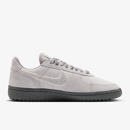 Chaussures de sport tendance pour femme Nike Official FIELD GENERAL HV5994-001