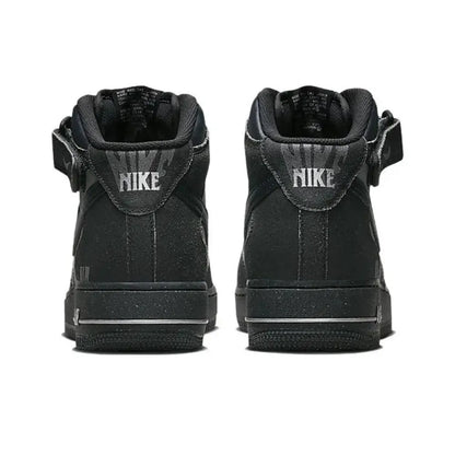 Nike Air Force 1 Mid Unisex-sneakers – ankelstøtte, klassisk polstret komfort og holdbarhed til brug hele dagen DQ7666-001