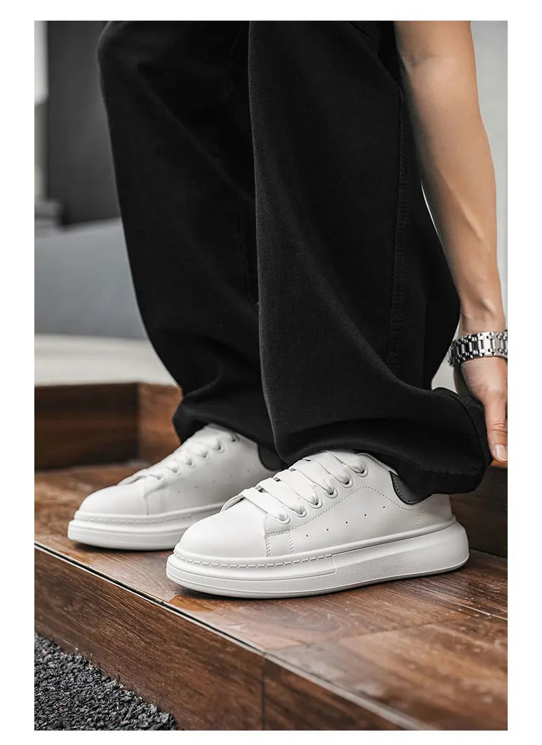 White Minimalist Sneakers For Men Comfy Leather Casual Sneakers Man Platform Skateboard Shoes Outdoor Low-cut Men's Sports Shoes