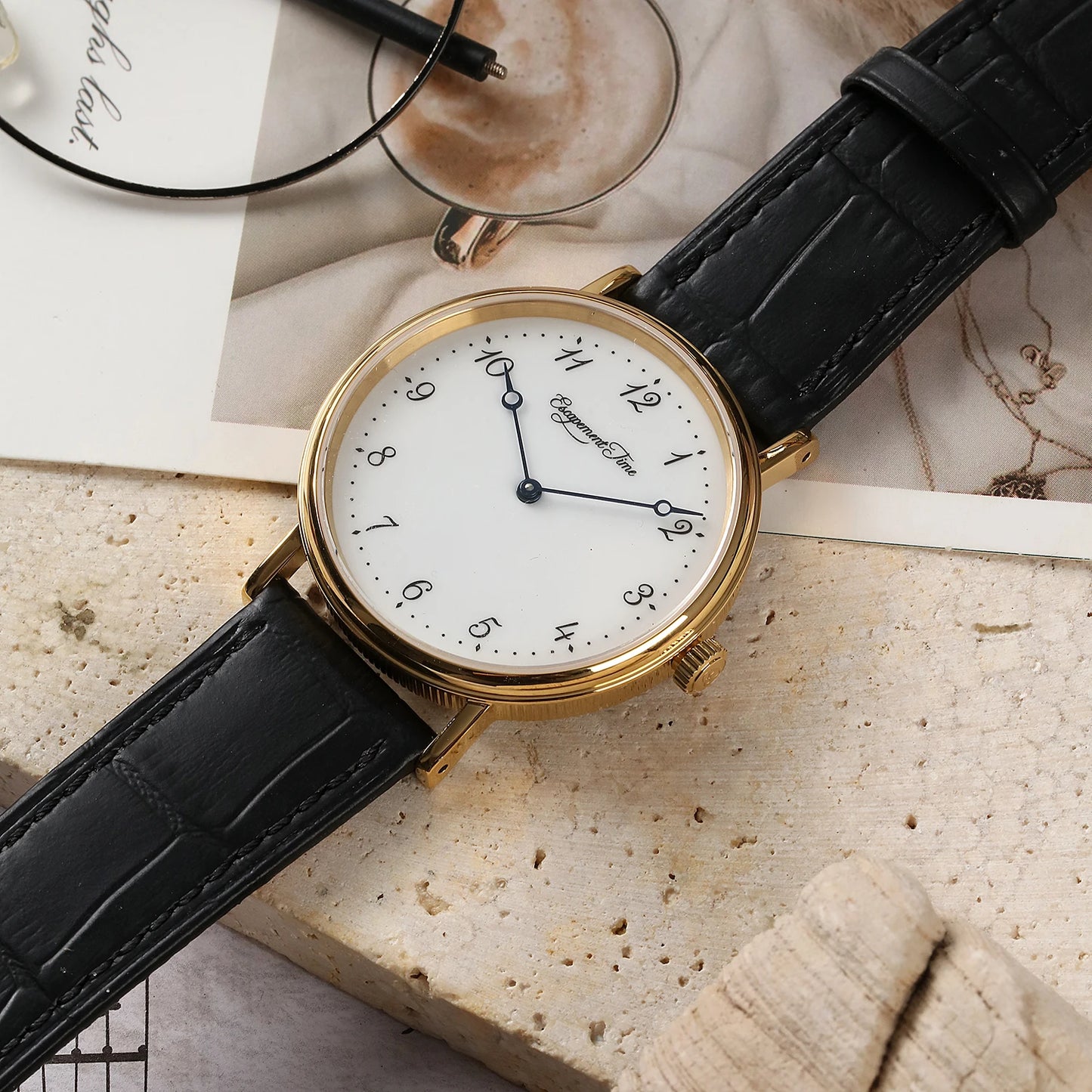 【Escapement Time】Quartz Movement Watch 38.5mm Case Enamel White Waterproof 50M Blue Heat Treatment Hand