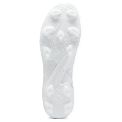 Baskets Puma Future 7 Ultimate FG AG, modèle blanc, couleur argentée, 107916-04.