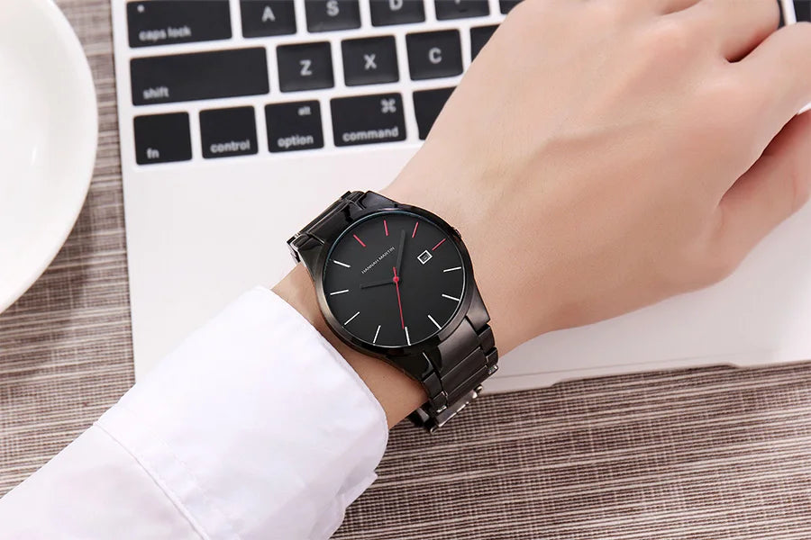 Zegarek męski Hannah Martin, koperta ze stali nierdzewnej, mechanizm kwarcowy, tarcza o średnicy 41 mm, styl biznesowy, z funkcją kalendarza (imitacja)