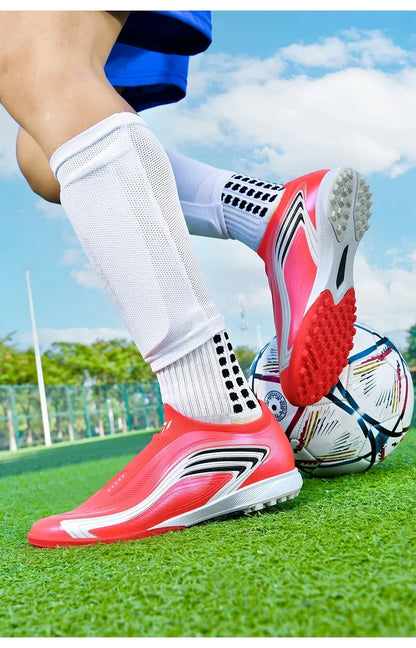 Nouvelles chaussures de football pour hommes TF/FG, modèle professionnel unisexe, très populaires, chaussures de futsal ultra-légères, chaussures de football de haute qualité, chaussures de sport pour femmes.