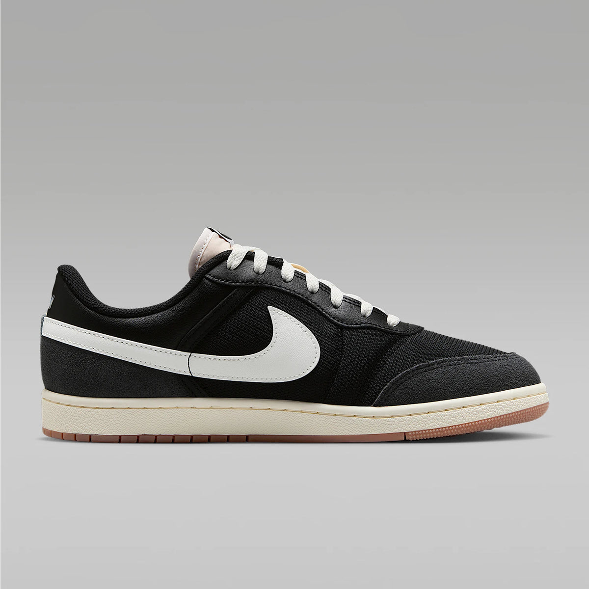 Nike Authentic JORDAN Herren-Sneaker mit Schnürung, niedrigem Schaft, atmungsaktiv und leicht IM2055-001