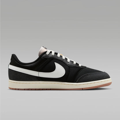 Nike Authentic JORDAN Herren-Sneaker mit Schnürung, niedrigem Schaft, atmungsaktiv und leicht IM2055-001
