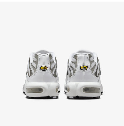 Scarpe da corsa da donna Nike Air Max Plus SE con ammortizzazione ad aria, modello HJ9743-100