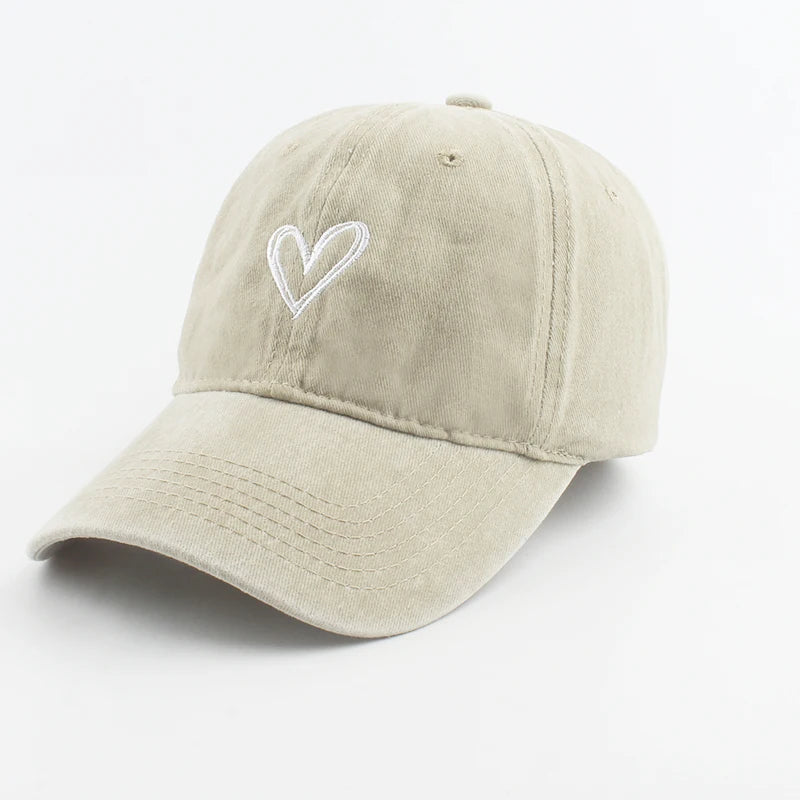 Cappellini da baseball sportivi e alla moda per uomo e donna con ricamo a forma di cuore, cappellino snapback in cotone lavato, modello “Dad Hat”