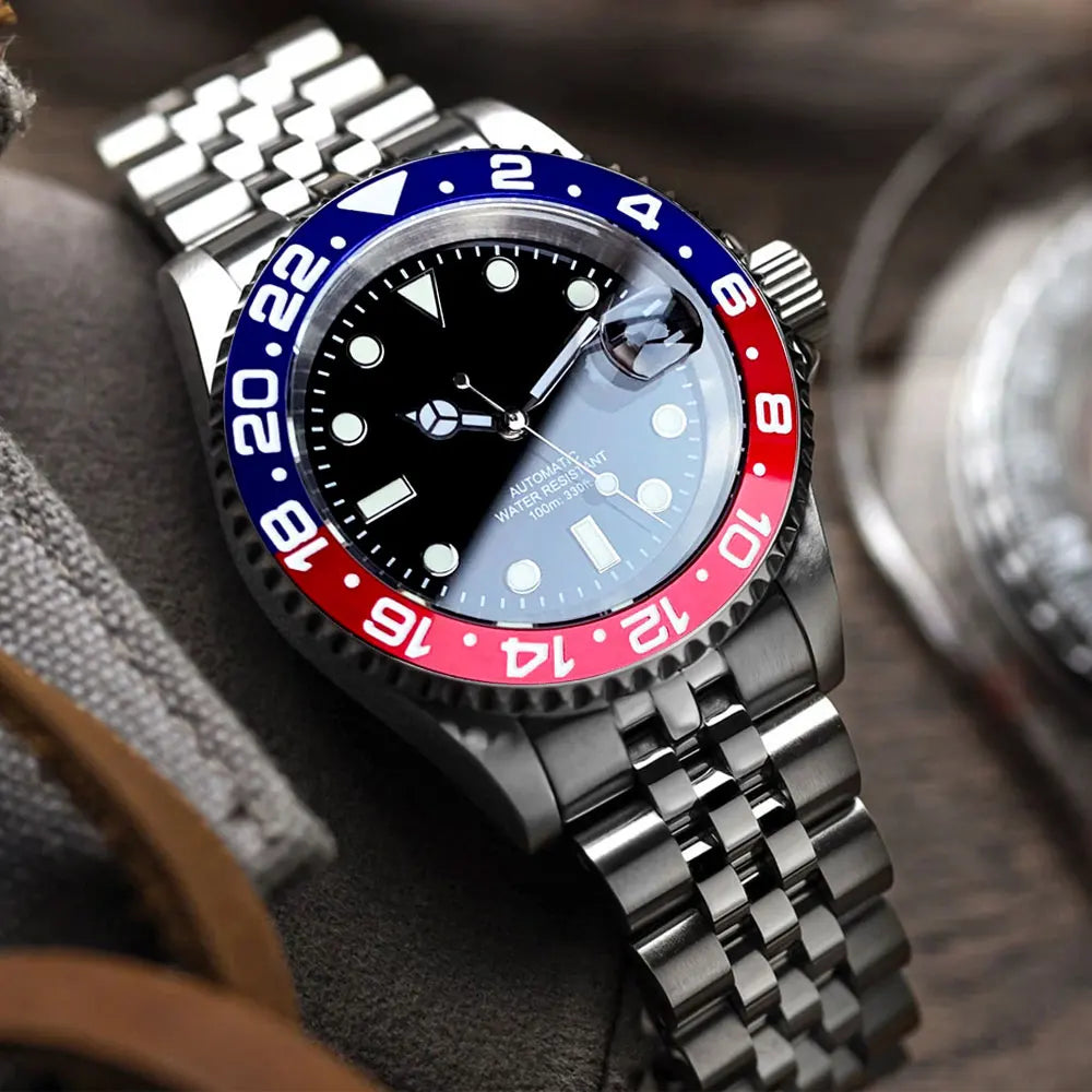 200m Waterproof Miyota8215 Automatic Men Watch Diver Watches 40mm Mechanical Movement Luminous Jubilee Strap Glide Lock Buckle