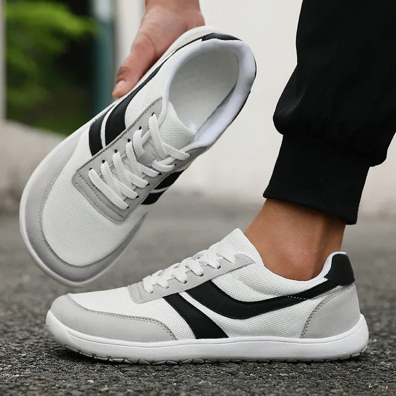 New Wide Toe Men Shoes Casual Soft Sole Wide Last Shoes Walking Sneakers 2025 Breathable Unisex Mesh Comfortable Barefoot Shoes