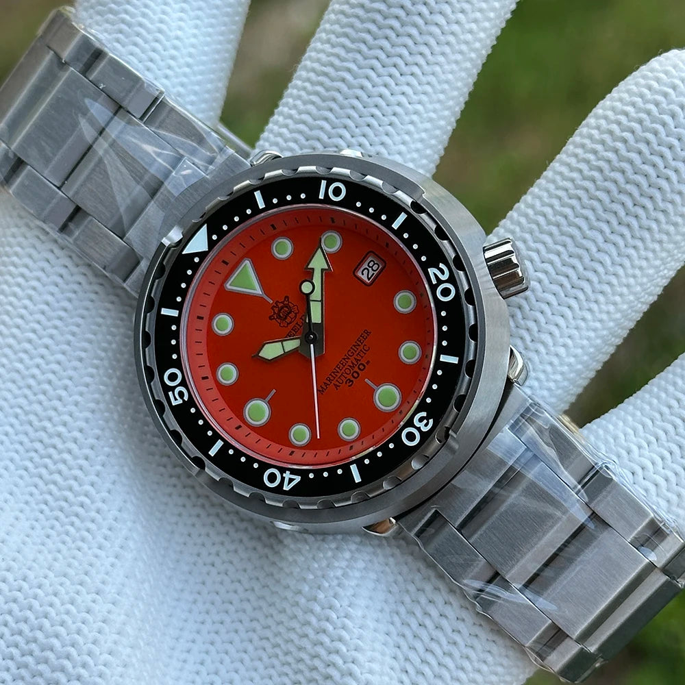 STEELDIVE Popular SD1975 47.5MM Case Red Dial 300M Waterproof AR Sapphire Glass Tuna Dive Mens  NH35 Automatic Watches for You
