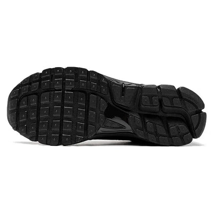 Oryginalne męskie buty do biegania NIKE ZOOM VOMERO 5
