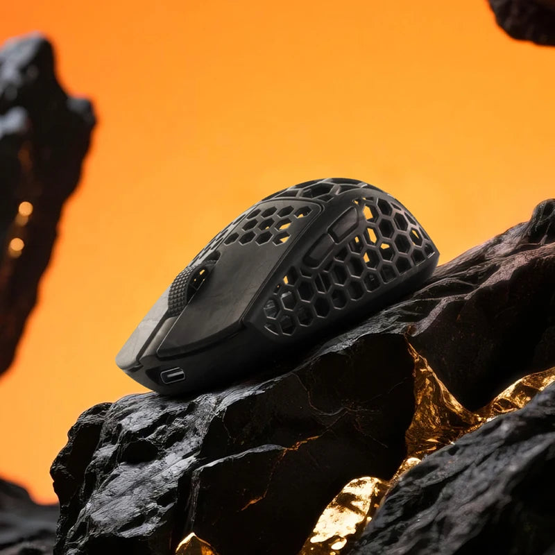 Darmoshark M5 Air Forged Carbon Fiber Gaming Mouse, Wireless 8K Gaming Mouse, 30K DPI Ultra-Lightweight Gaming Mouse for Finger Grip & Small Hands