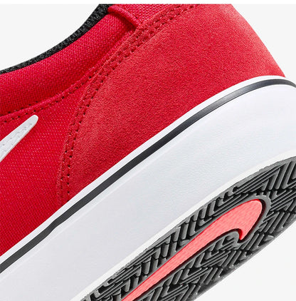 Scarpe da skate unisex Nike SB Chron 2 con ammortizzazione leggera e pannelli, modello DM3493-606