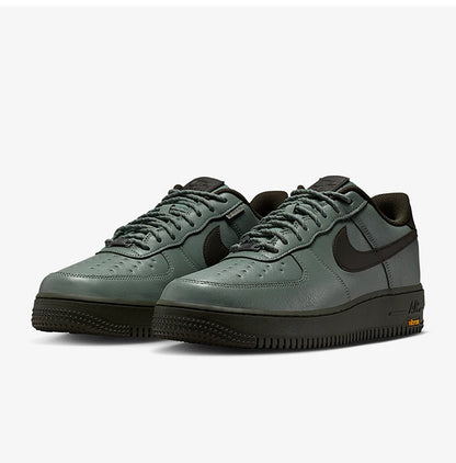 Nike Authentic Winter Style Pánske športové odolné nízke tenisky HV5953-300