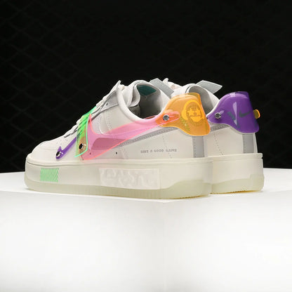Nike AIR FORCE 1 '07 Dámské klasické volnočasové tenisky Air Force One DO2332-111