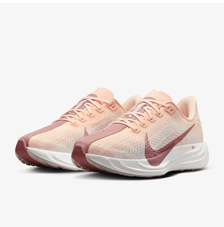 Nike Authentic Pegasus Plus løbesko til kvinder i mesh FQ7261-102