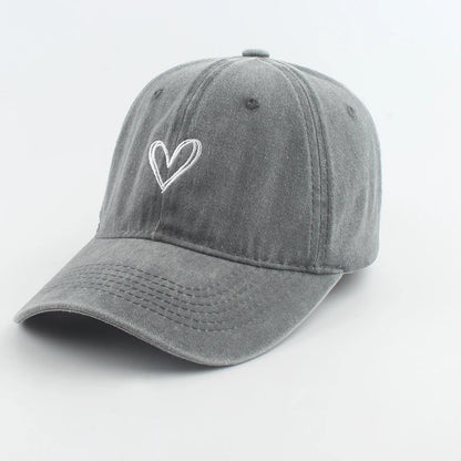 Cappellini da baseball sportivi e alla moda per uomo e donna con ricamo a forma di cuore, cappellino snapback in cotone lavato, modello “Dad Hat”