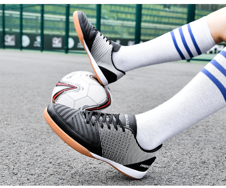 Scarpe da calcio indoor da uomo, scarpe da futsal professionali, scarpe da calcio da uomo antiscivolo, scarpe da calcio originali per campi in dura, Chuteira Society Futebol